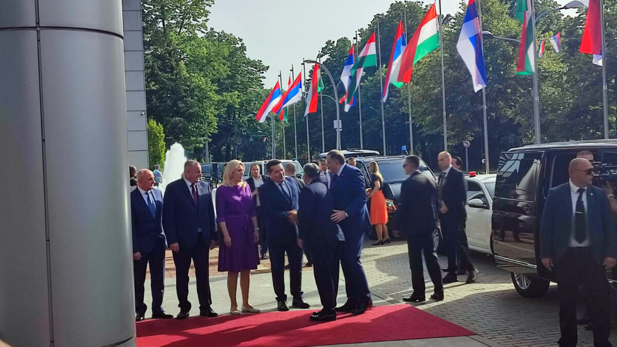 Orban i delegacija Mađarske stigli u Banjaluku