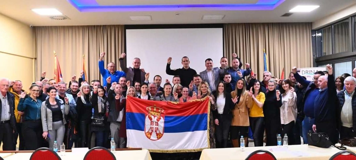 “Jaka Srbija znači i jaka Republika Srpska” gradski odbor Ujedinjene Srpske Bijeljina, dočekao delegaciju SNS-a