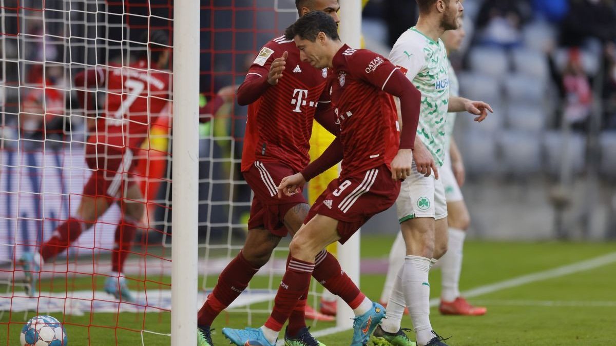 Bayern na poluvremenu gubio od najlošijeg tima u ligi pa ga brutalno kaznio