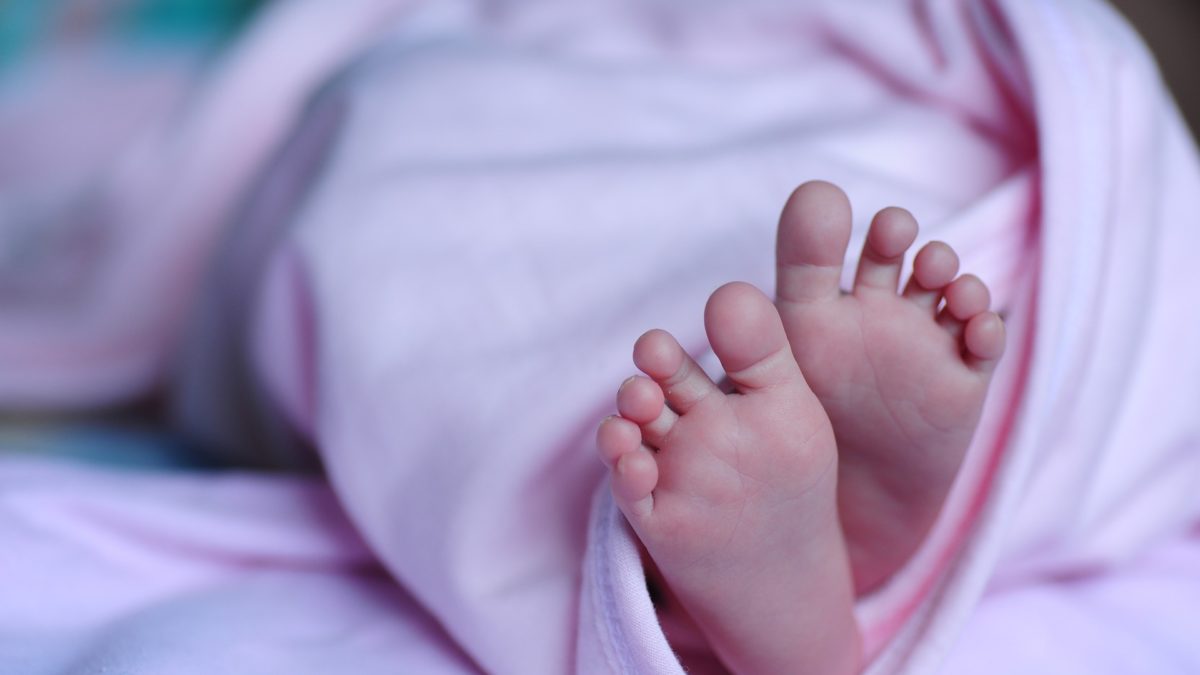 Od ukupnog broja poroda, osam odsto prijevremeno rođenih beba
