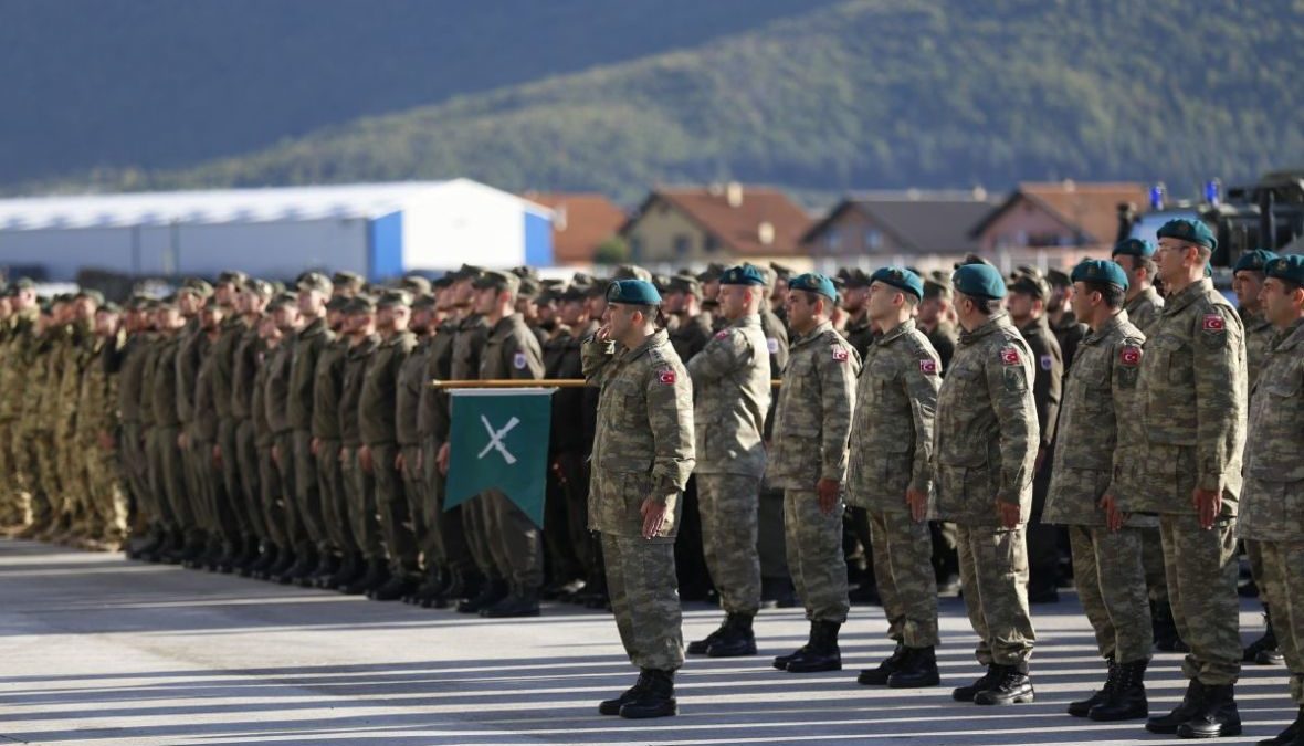 Mađarska vlada: Želimo preuzeti komandu nad EUFOR-om