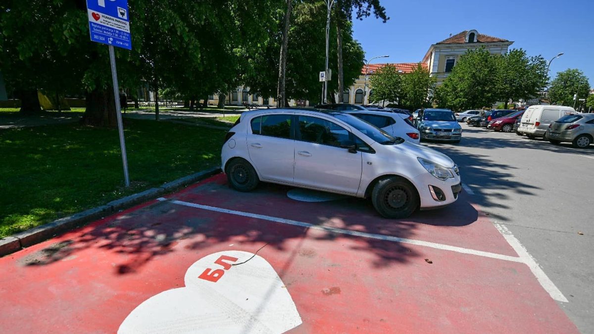 Mjesec dana “humanog parkinga” u Banjaluci: Prvi prihod porodici Tubonjić