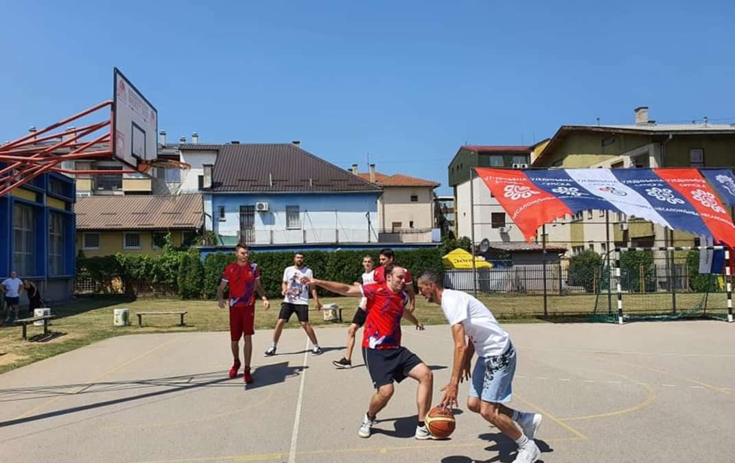 U organizaciji Ujedinjene Srpske: Ekipe iz šest stranaka na turniru u basketu