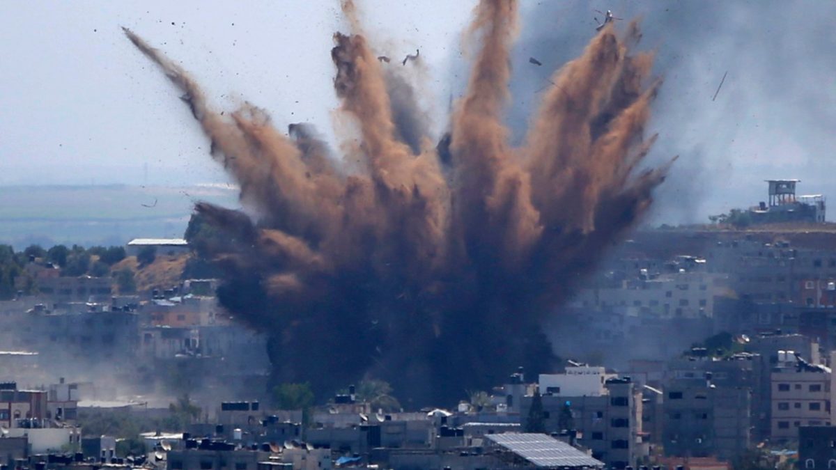 Izrael gađao sirijsku luku, odgovorio PVO