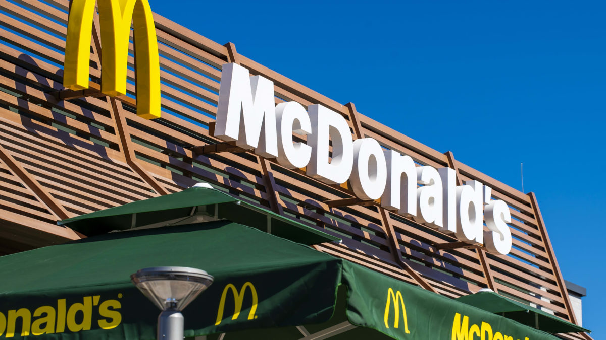McDonald’s zatvorio svih 850 poslovnica u Rusiji i pružio pomoć Ukrajincima