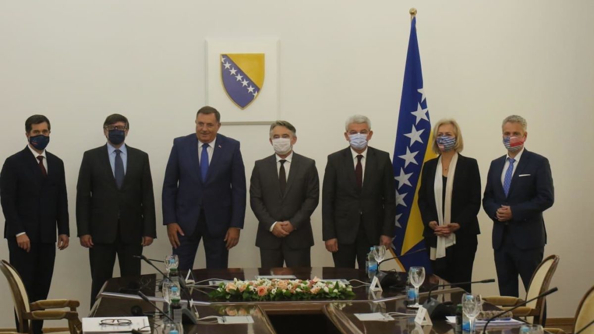 Srbe okrivili za neuspjeh Bošnjaka, Hrvata i stranaca: Da li je izborna reforma u BiH zaustavljena zbog sankcija