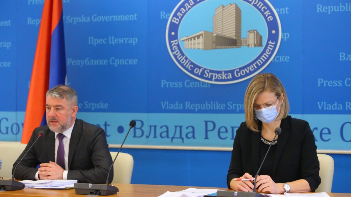 Vlada Srpske odlučila: Više ne moramo nositi maske, ugostiteljski objekti rade kao prije