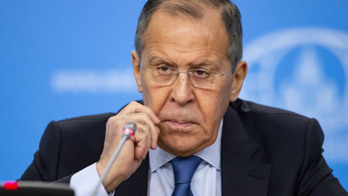 Lavrov: Zapad objavio “totalni hibridni rat” Rusiji