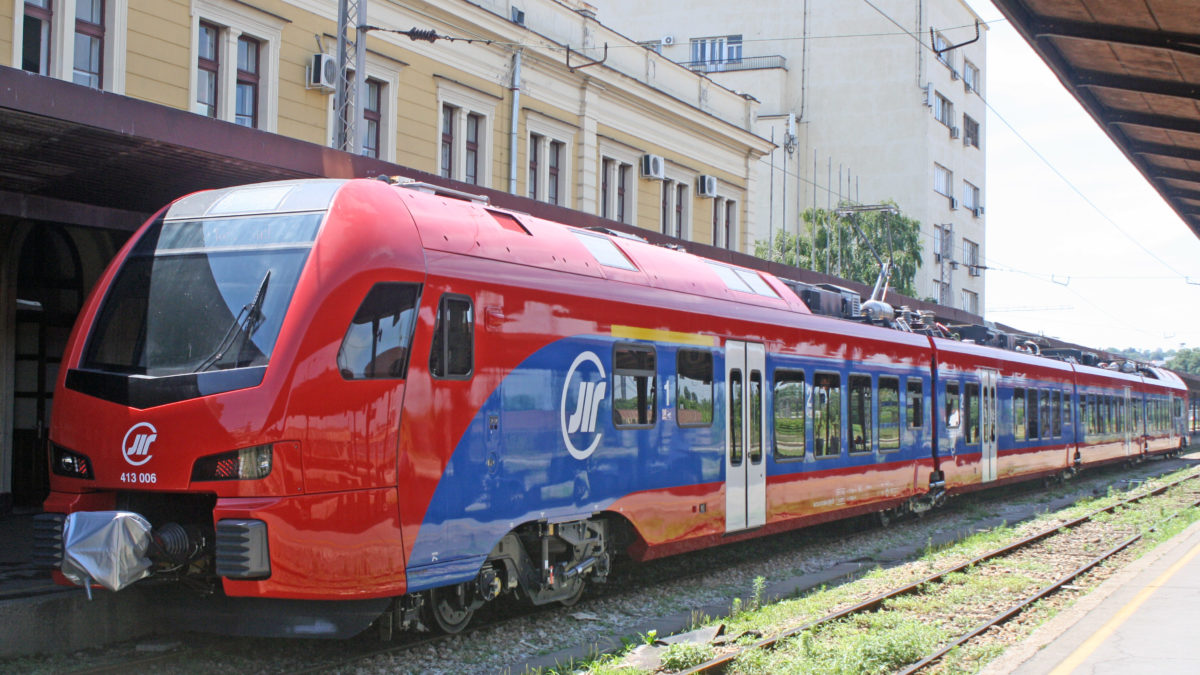 Vučić prisustvovao promotivnoj vožnji voza za velike brzine