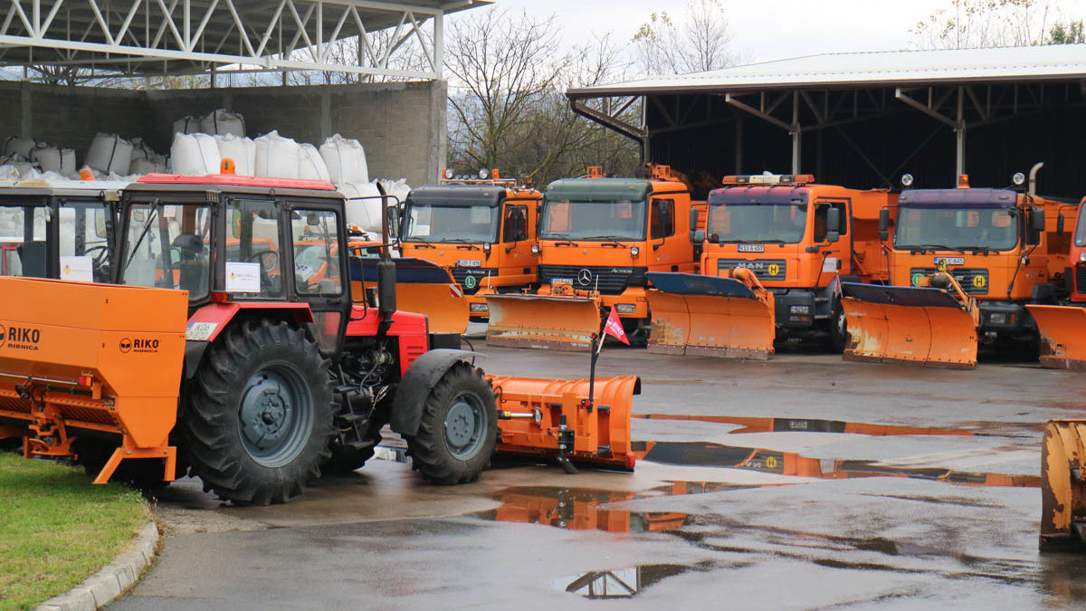 Zimske službe u Banjaluci u pripravnosti zbog najavljenih snježnih padavina